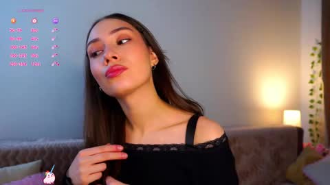 daniella online show from March 16, 9:02 am