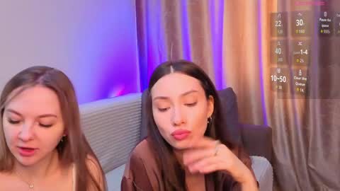 daniella online show from April 22, 9:11 am