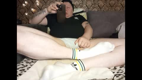 Snapshot of pancamo1000 chatting on February 9, 7:41 pm Pancamo online show from February 9, 7:41 pm