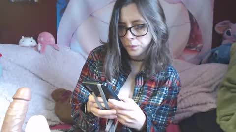 Snapshot of pandora_allsorts chatting on September 27, 2:44 pm pandora-allsorts online show from September 27, 2:44 pm