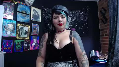 Snapshot of pandoragoddess chatting on March 12, 7:06 pm online show from March 12, 7:06 pm