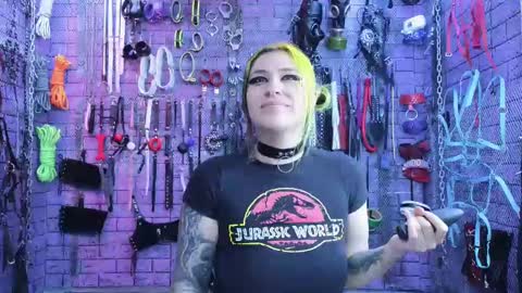 PandoraNez online show from February 21, 1:00 pm