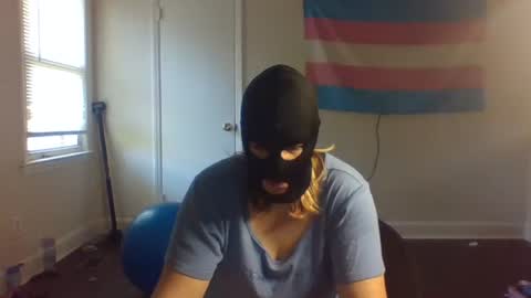 Snapshot of panmeow1995 chatting on April 20, 12:52 pm Puppyslut online show from April 20, 12:52 pm