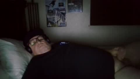 panos online show from April 3, 12:03 pm