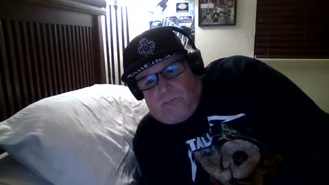 panos online show from April 21, 6:52 am