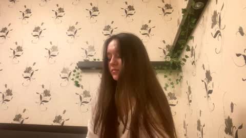 Snapshot of pantease_ chatting on September 12, 10:21 pm Kate online show from September 12, 10:21 pm