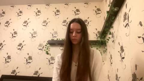 Snapshot of pantease_ chatting on September 13, 11:15 pm Kate online show from September 13, 11:15 pm