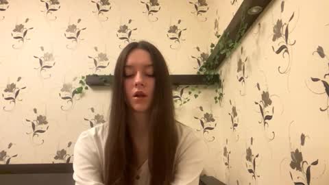 Snapshot of pantease_ chatting on October 2, 9:22 pm Kate online show from October 2, 9:22 pm