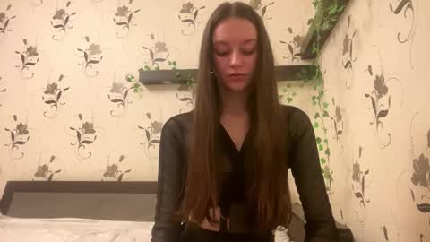 Snapshot of pantease_ chatting on October 26, 10:15 pm Kate online show from October 26, 10:15 pm