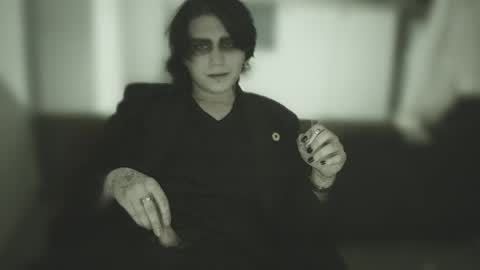 In bio online show from April 15, 7:10 pm