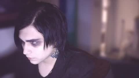 In bio online show from April 20, 12:02 am