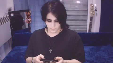 In bio online show from April 21, 9:39 pm