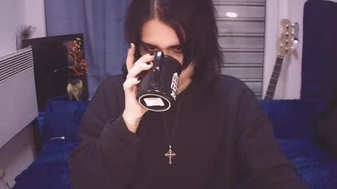 In bio online show from April 30, 1:01 am