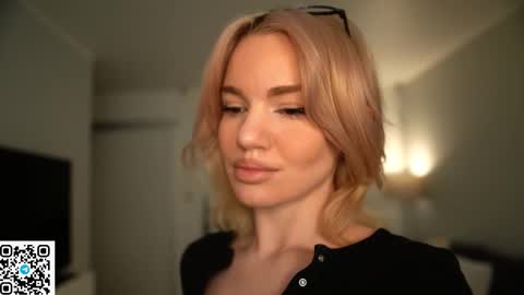 Kristina Kriss online show from March 26, 2:22 pm