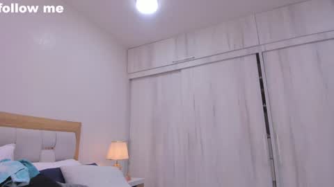 Paola  online show from January 30, 7:15 pm