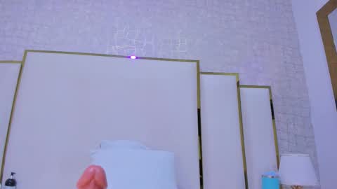 Paola  online show from October 18, 11:44 am