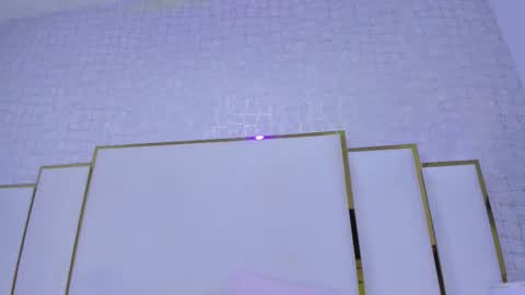 Paola  online show from November 9, 11:30 am