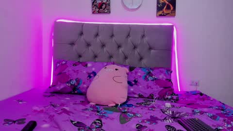 Snapshot of paolabigboobs_ chatting on December 5, 12:41 am paola online show from December 5, 12:41 am