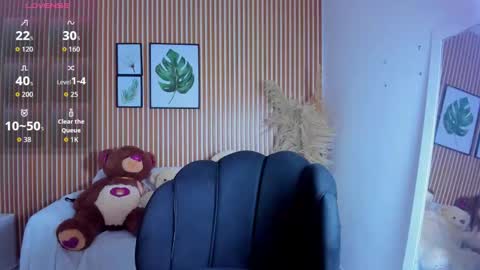 Snapshot of paolabigboobs_ chatting on November 15, 1:25 am paola online show from November 15, 1:25 am