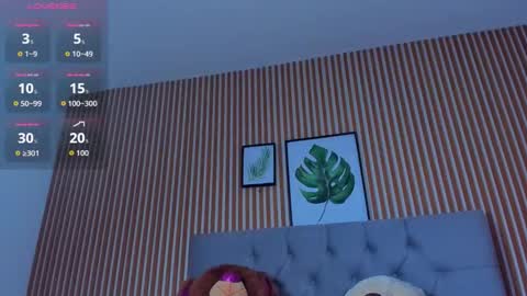 Snapshot of paolabigboobs_ chatting on December 5, 2:31 am paola online show from December 5, 2:31 am