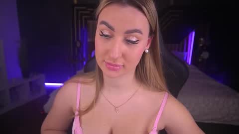 Lia online show from March 11, 6:52 pm