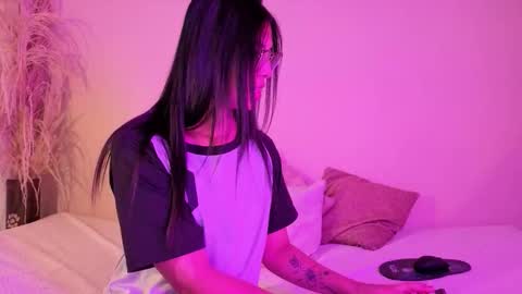 Paola Turner online show from September 25, 1:04 pm