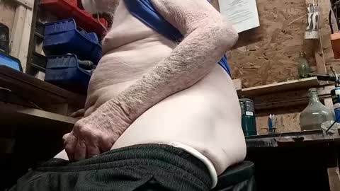 Snapshot of papajb70 chatting on September 10, 11:38 pm papajb70 online show from September 10, 11:38 pm