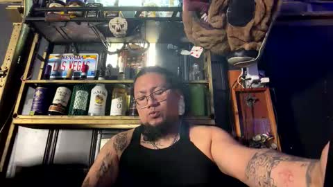 Snapshot of papi_krizz chatting on March 26, 6:13 pm papi_krizz online show from March 26, 6:13 pm