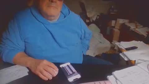 Snapshot of papichulo_xo chatting on March 23, 6:39 am papichulo_xo online show from March 23, 6:39 am