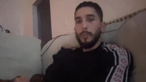 papicubano_guapo23cm online show from November 25, 8:14 am