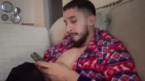 papicubano_guapo23cm online show from January 16, 5:00 am