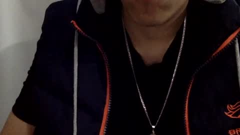 Snapshot of papy_dani33 chatting on December 26, 6:19 am papy_dani33 online show from December 26, 6:19 am