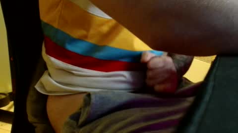 Snapshot of papychuo chatting on December 16, 12:15 am papychuo online show from December 16, 12:15 am