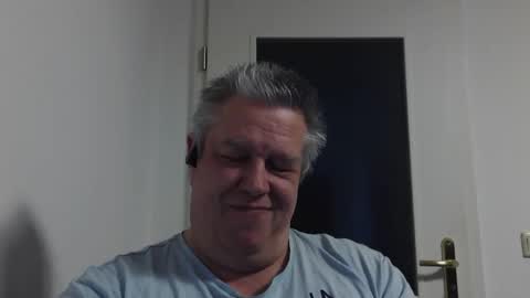 para3214 online show from April 25, 3:20 pm