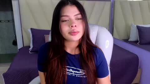 Snapshot of paradise_doll_s chatting on February 14, 5:19 am Amy and my doll online show from February 14, 5:19 am