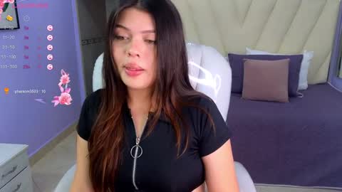 Snapshot of paradise_doll_s chatting on February 25, 4:46 am Amy and my doll online show from February 25, 4:46 am