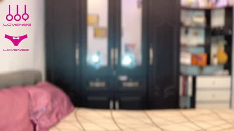 xxx online show from March 3, 11:00 am