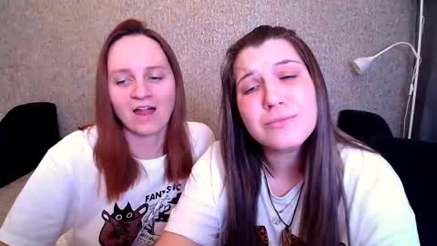 paradisexparadisex online show from November 22, 12:15 pm