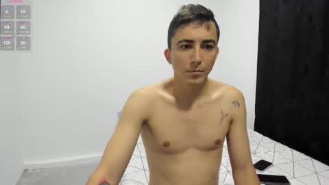 pareja_curiosa19 online show from October 21, 2:01 am