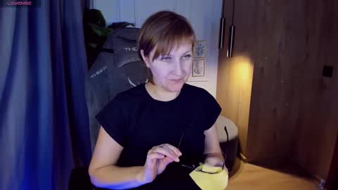 Paris online show from February 22, 1:35 pm