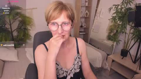Paris online show from June 26, 6:12 pm