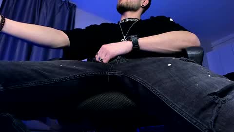 Paris online show from February 9, 11:46 pm