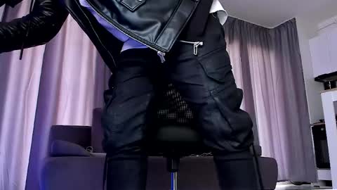 Paris online show from April 14, 10:32 am