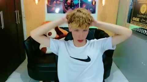 Snapshot of park_jimin1 chatting on September 17, 11:56 am park_jimin1 online show from September 17, 11:56 am