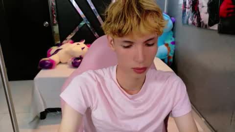 Snapshot of park_jimin1 chatting on September 30, 2:44 pm park_jimin1 online show from September 30, 2:44 pm