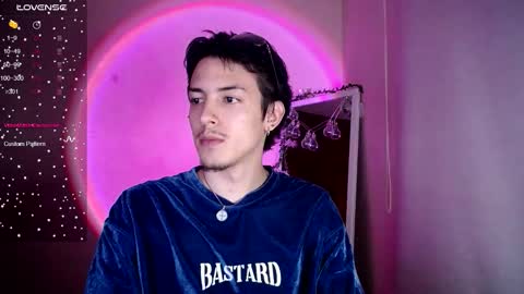 Snapshot of parker_222 chatting on February 12, 2:39 am parker_222 online show from February 12, 2:39 am