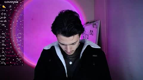 Snapshot of parker_222 chatting on February 26, 6:23 am parker_222 online show from February 26, 6:23 am