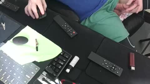 Bagels online show from April 22, 11:39 pm