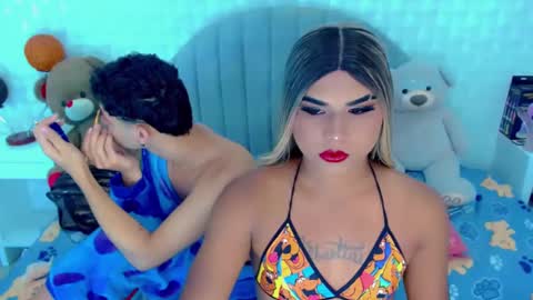 Snapshot of party_duo_trans chatting on February 9, 4:14 am sara y cata online show from February 9, 4:14 am