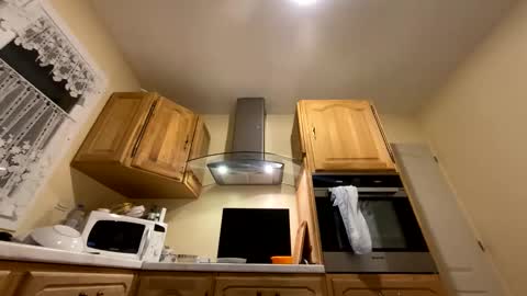 pascalou02 online show from October 20, 5:13 pm